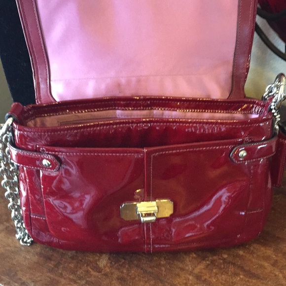 Coach patent leather purse - Picture 5 of 8